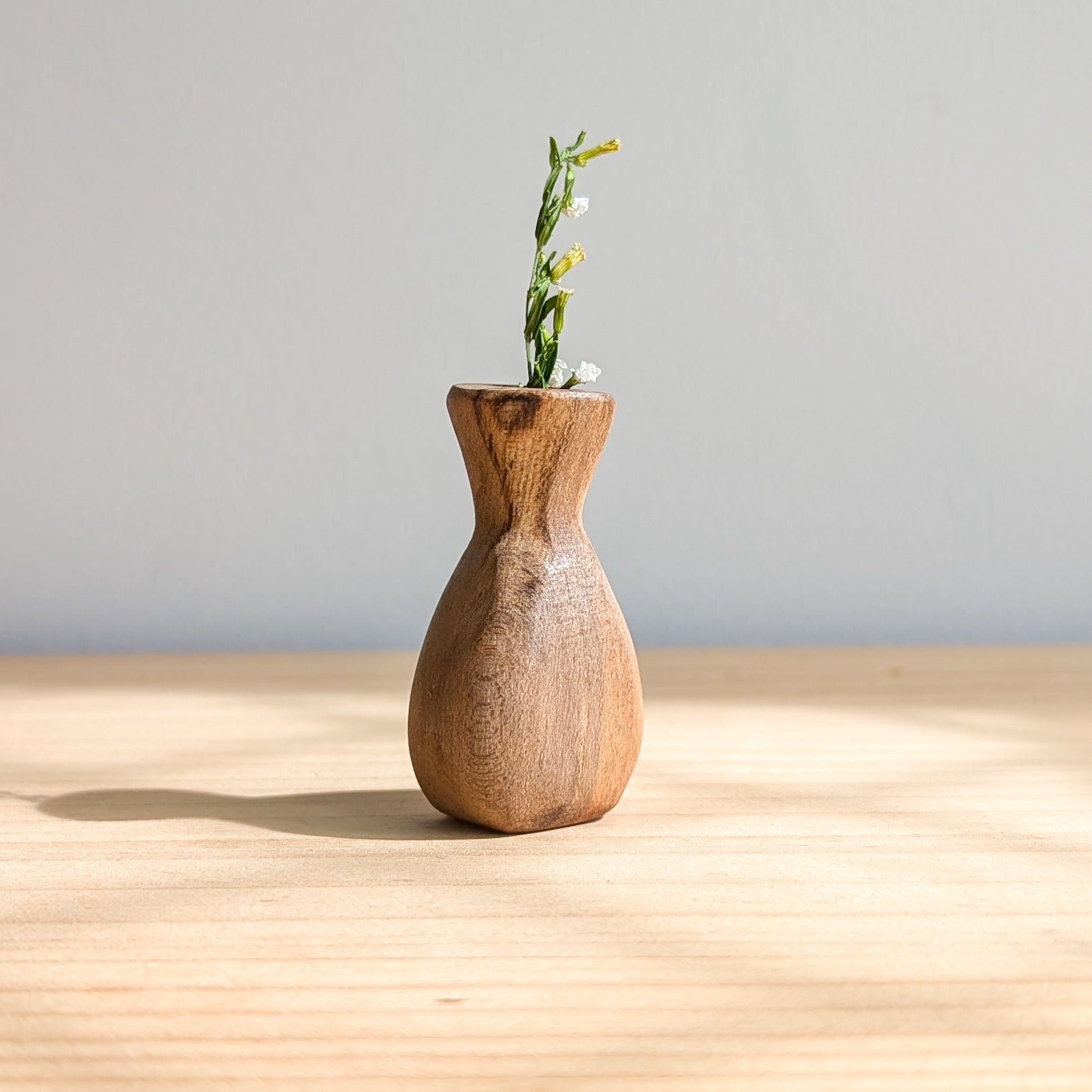 Mini Flower Vase - Sassafras