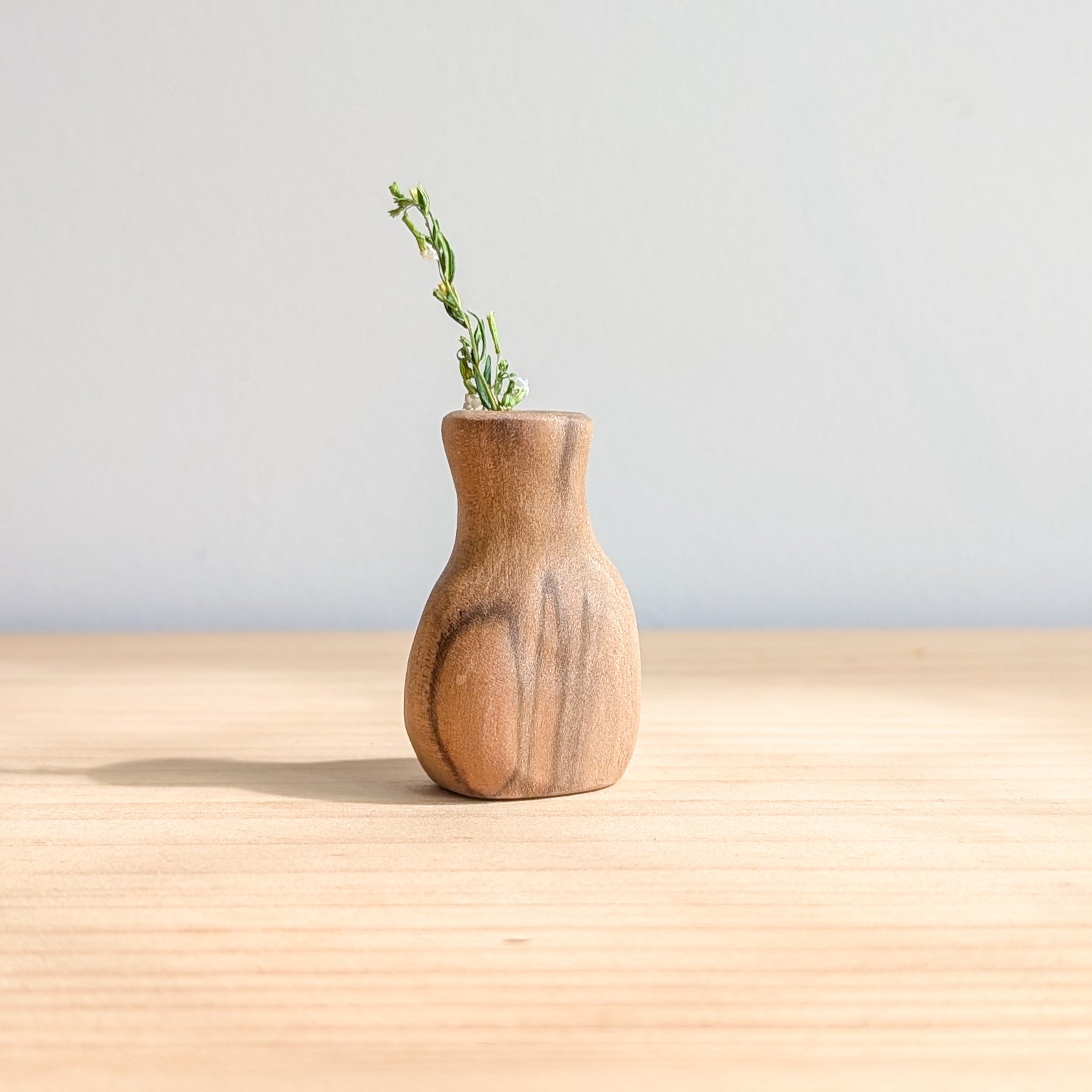Mini Flower Vase - Sassafras