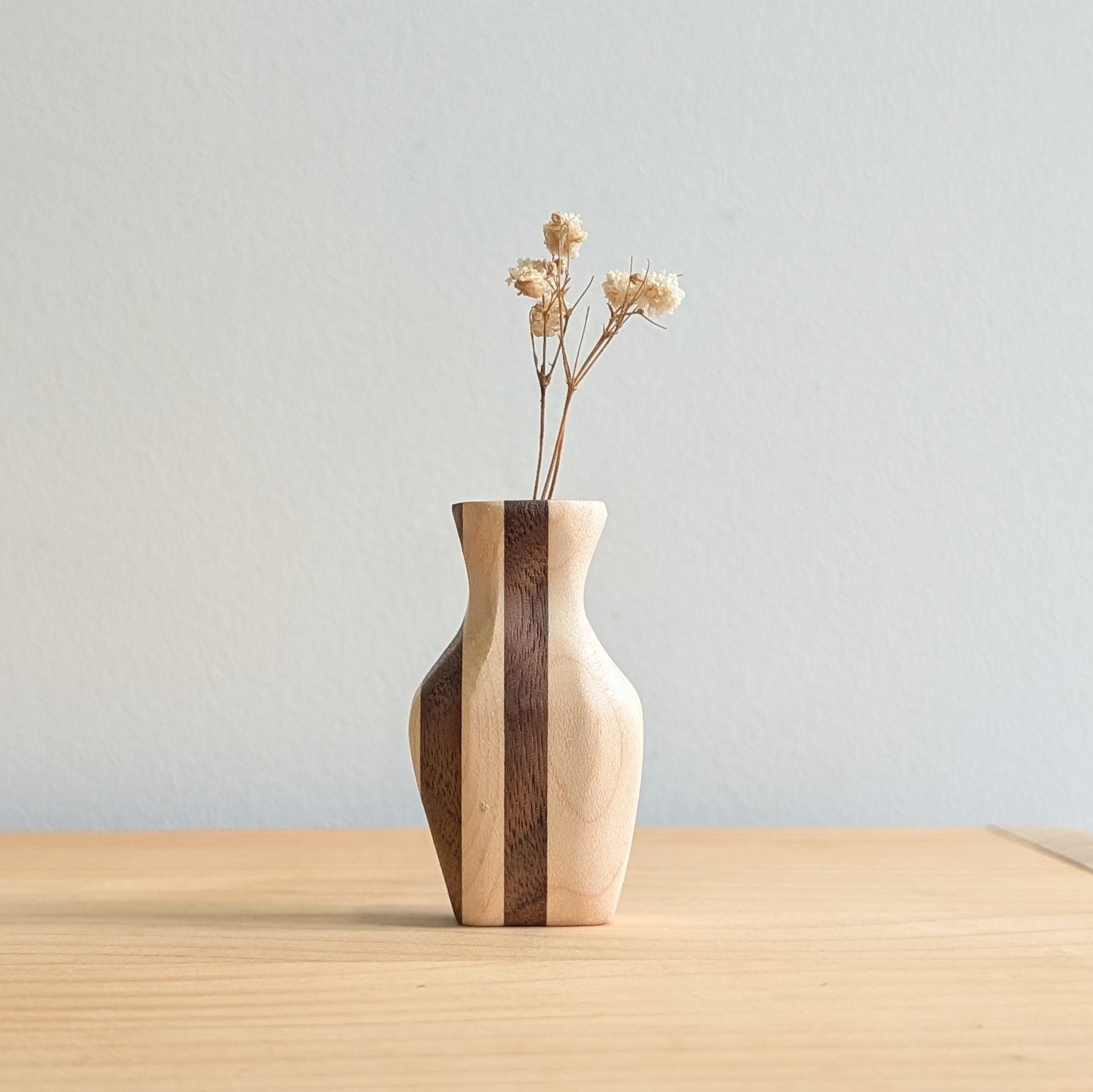Tiny Vase Magnet - Mixed Timber Straight