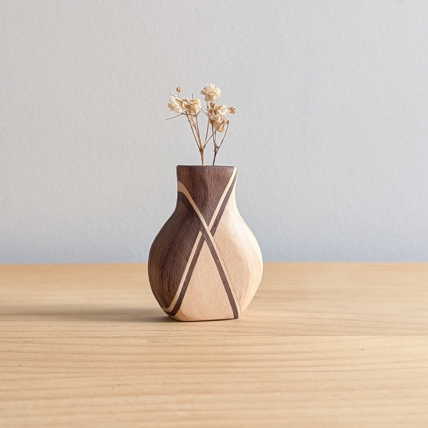Tiny Vase Magnet - Mixed Timber Curved