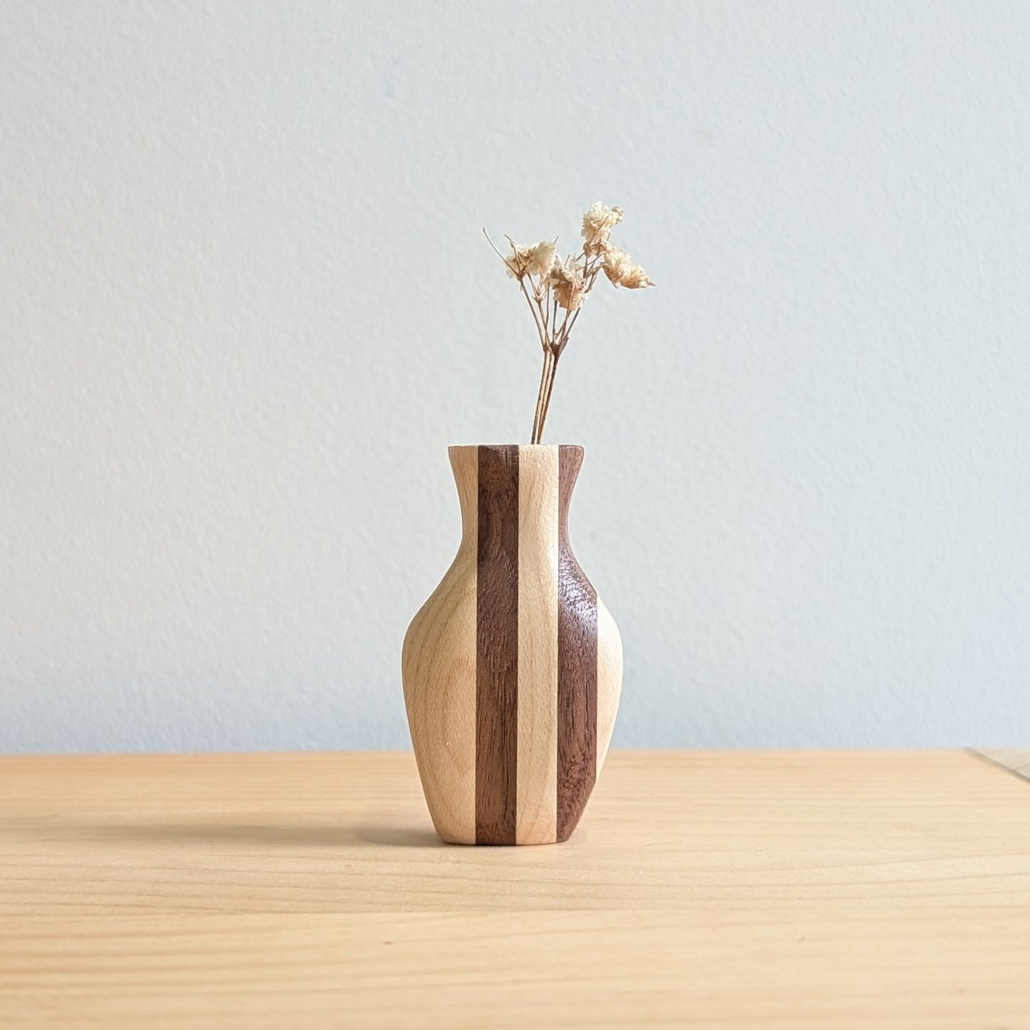 Tiny Vase Magnet - Mixed Timber Straight